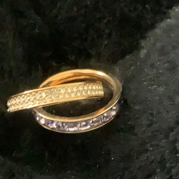 Michael Kors double ring NWOT - Picture 3 of 3